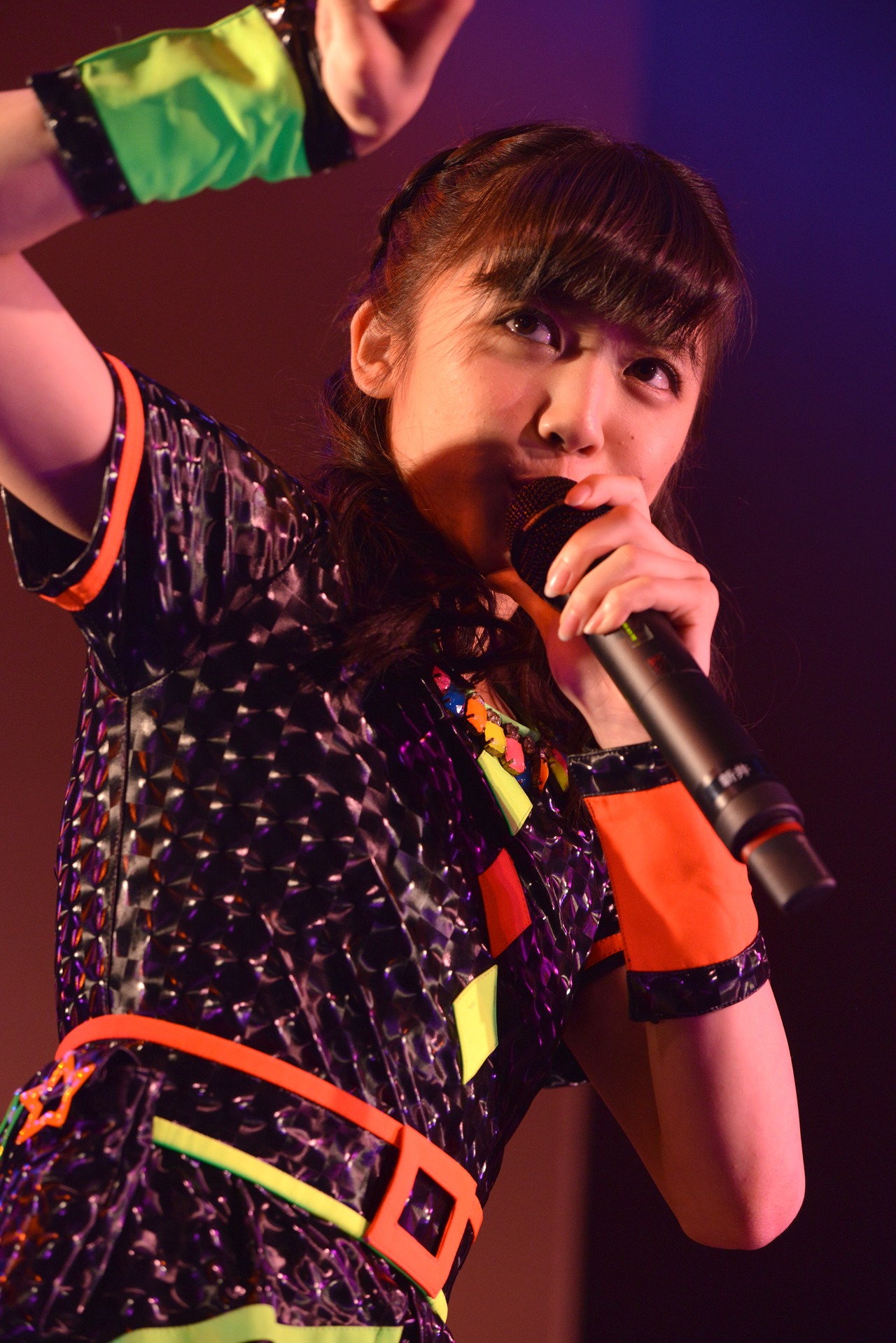 新井ひとみ