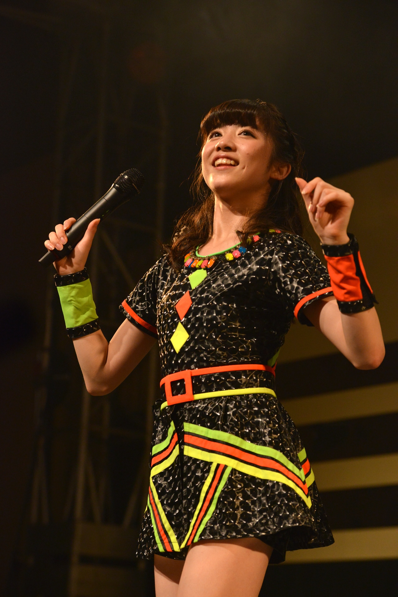 新井ひとみ