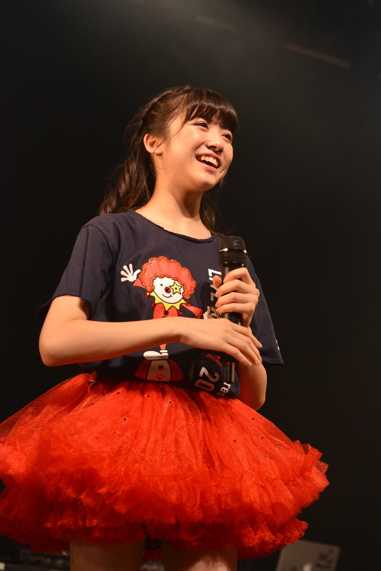 新井ひとみ