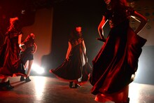 東京女子流「TOKYO GIRLS' STYLE presents LIVE PARTY 2015 -RED-」の様子。