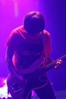 中川敬輔（B）（撮影：石渡憲一）