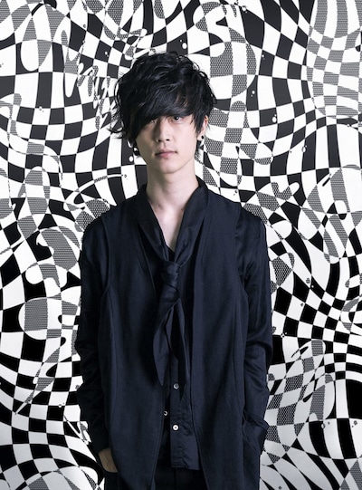 シミズコウヘイ（カラスは真っ白）