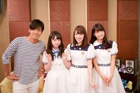 左からK、渡辺みり愛、高山一実、深川麻衣。