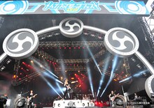 T.M.Revolution（写真提供：EPICレコードジャパン）