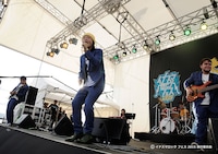 風神STAGEに登場した愛笑む。（写真提供：EPICレコードジャパン）