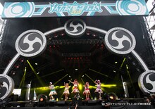 ももいろクローバーZ（写真提供：EPICレコードジャパン）