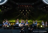 AKB48（写真提供：EPICレコードジャパン）