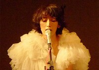 甲田益也子（Vo）