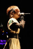 夕霧（Vo）（撮影：小財梨佐）