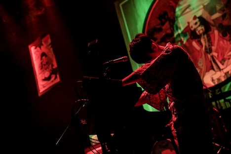 成田ハネダ（Key）（撮影：鳥居洋介）