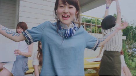 Little Glee Monster「好きだ。」ミュージックビデオのワンシーン。