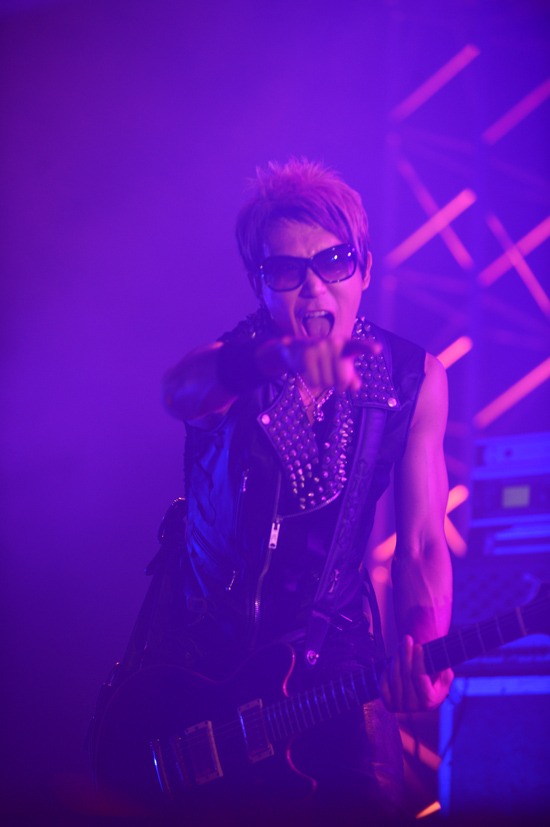 SHINPEI（G, Cho）（写真提供：Being）