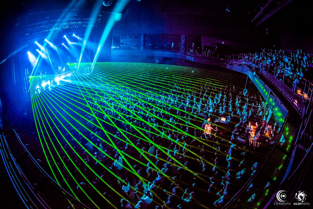 「Crossfaith Japan Tour 2015」東京・Zepp Tokyo公演の様子。