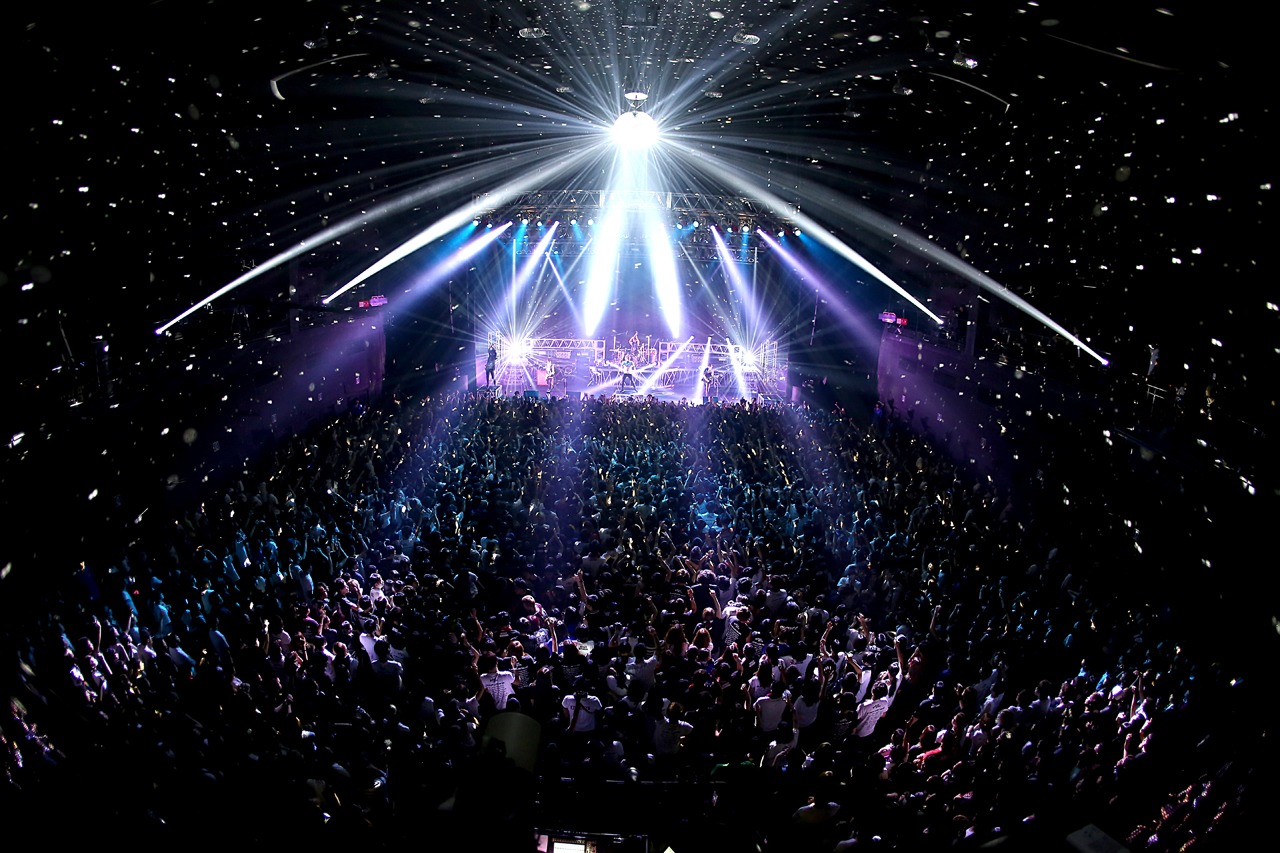 MY FIRST STORY「WE ARE NOT ALONE TOUR 2015」東京・Zepp Tokyo公演の様子。（Photo by Kohei Suzuki）
