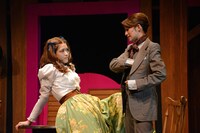 左から松村沙友理、桜井玲香。