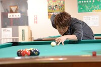 イメージカットの収録に臨むコーイチ。