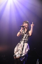 小松未可子（撮影：岡本麻衣［ODD JOB］）