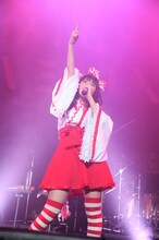 上坂すみれ（撮影：岡本麻衣［ODD JOB］）