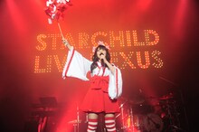 上坂すみれ（撮影：岡本麻衣［ODD JOB］）