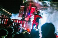 Crossfaith「第一回世界遺産巡業特別公演 ‘日光の編’」の様子。（Photo by Yusuke Kashiwazaki）