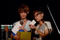 左からJun（G）、大輝（Dr）。