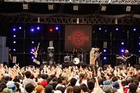 RIZEのライブの様子。（撮影：平野大輔）