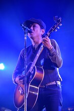 藤井フミヤ（撮影：岡村直昭）