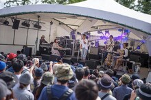 jizue feat. Shing02 （写真提供：りんご音楽祭実行委員会）