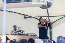 Shing02 + SPIN MASTER A-1 （写真提供：りんご音楽祭実行委員会）