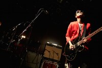 天才バンド（撮影：村井香）