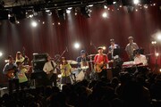「LIQUIDROOM 11th ANNIVERSARY × HighApps Vol.26」アンコールの様子。(撮影:村井香)