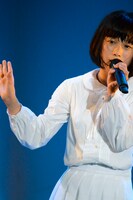 石野理子（撮影：石垣星児［BLOCKBUSTER］）