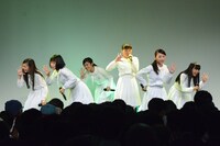 アイドルネッサンス「1stワンマンライブ エビスではじまるネッサンス!!」の様子。（撮影：石垣星児［BLOCKBUSTER］）