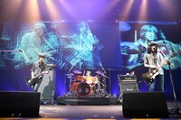 MADBEAVERS（撮影：山本倫子）