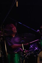 クリープハイプ（Photo by JUNYA S-STEADY）