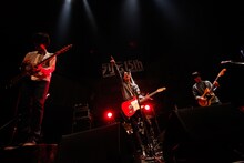 夜の本気ダンス（Photo by HOSHINA OGAWA）