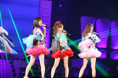 3期生ユニット・HIP▽ATTACK fromアイドリング!!!によるパフォーマンスの様子。（提供：ポニーキャニオン）