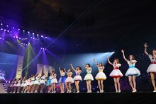 「アイドリング!!! 15th LIVE ング!!!ング!!!祭りだ!!! ～良きところで武道館グ!!!」東京・日本武道館公演の様子。（提供：ポニーキャニオン）