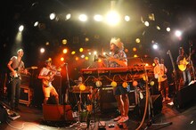 YOUR SONG IS GOOD（Photo by Yuji Honda ）