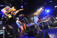 YOUR SONG IS GOOD（Photo by Yuji Honda ）