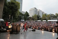 SCOOBIE DO「ダンスホール野音」の様子。（撮影：柴田恵理）