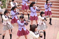 10月4日に神奈川・トレッサ横浜で行われたシングル「ビーマイ☆ゾンビ」キャンペーンの様子。（写真提供：MAGES.）