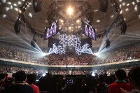 Perfume「Perfume Anniversary 10days 2015 PPPPPPPPPP『LIVE 3：5：6：9』」9月27日公演の様子。（撮影：柴田恵理）