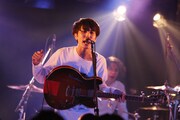 牧野純平（Vo / LILI LIMIT）（撮影：板橋淳一）