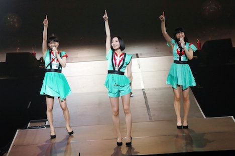 Perfumeのライブの様子。（撮影：柴田恵理）