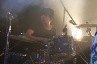 高岩栄紀（Dr / polly）（撮影：板橋淳一）