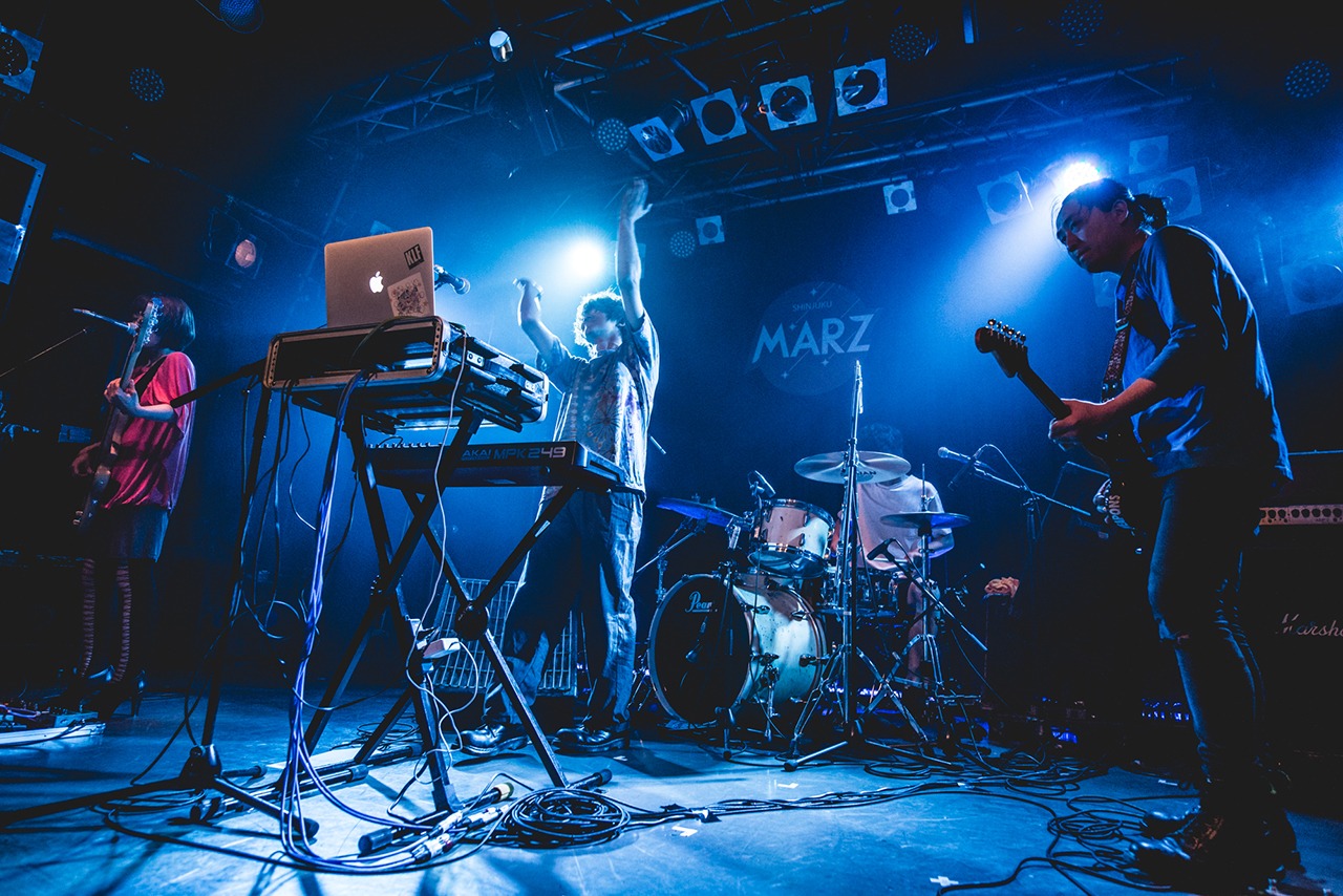MOP of HEAD（photo by Hiroshi Oshikata）
