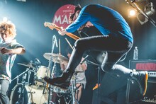 MOP of HEADのライブの様子。（photo by Hiroshi Oshikata）