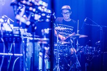 GOTO（Dr / あらかじめ決められた恋人たちへ）（photo by Hiroshi Oshikata）