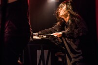 ベントラーカオル（Key / あらかじめ決められた恋人たちへ）（photo by Hiroshi Oshikata）